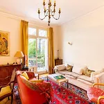 Guestready - Charming Retreat Near Eiffel Tower
