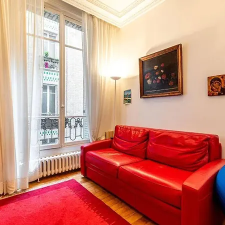 Apartment Guestready - Charming Retreat Near Eiffel Tower *